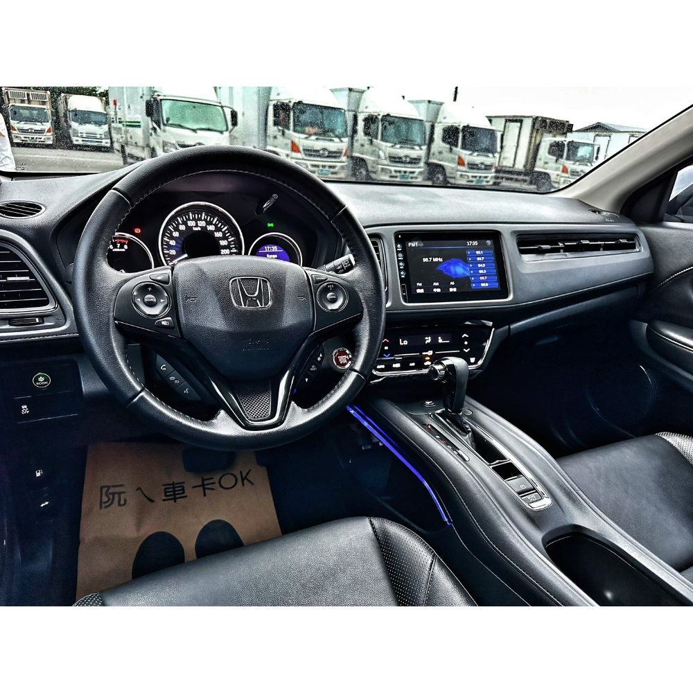 2017 HRV S 1.8 跑少