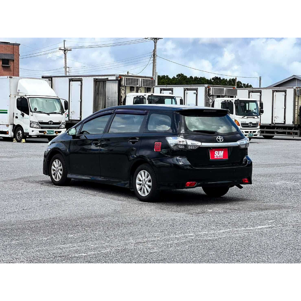 2013 WISH 七人座 2.0 黑