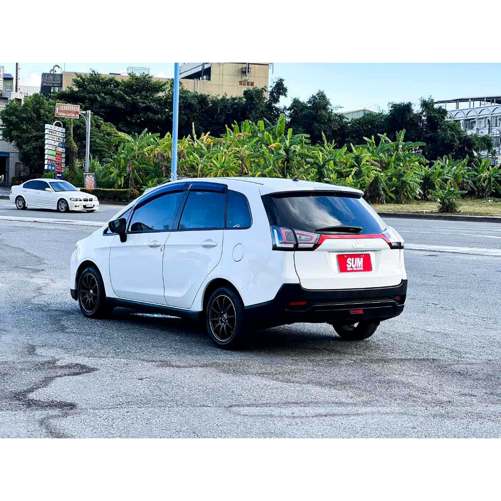 2021 COLT PLUS 電動尾門 1.6 白