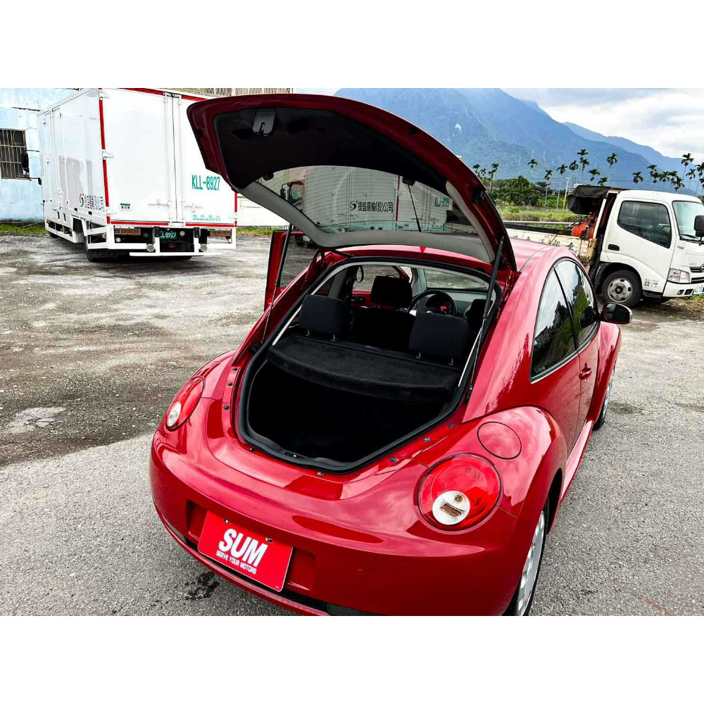 2008 beetle 1.6 紅