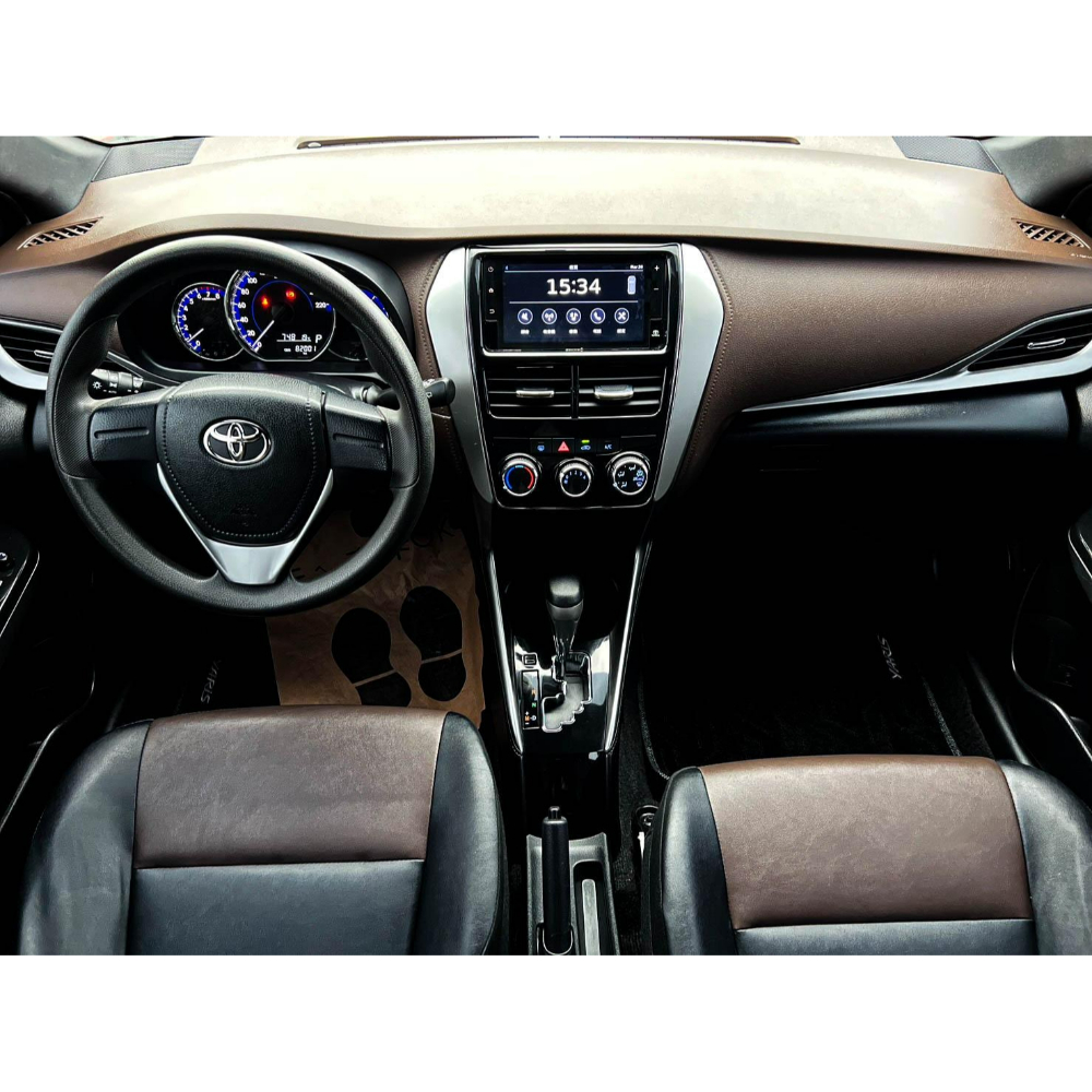 2020 Yaris Cross 紅