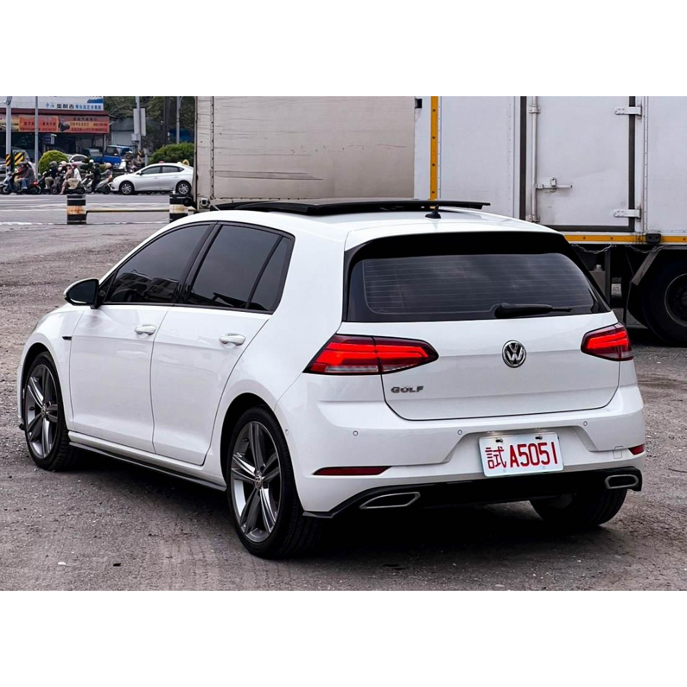 2018 GOLF R-line 白