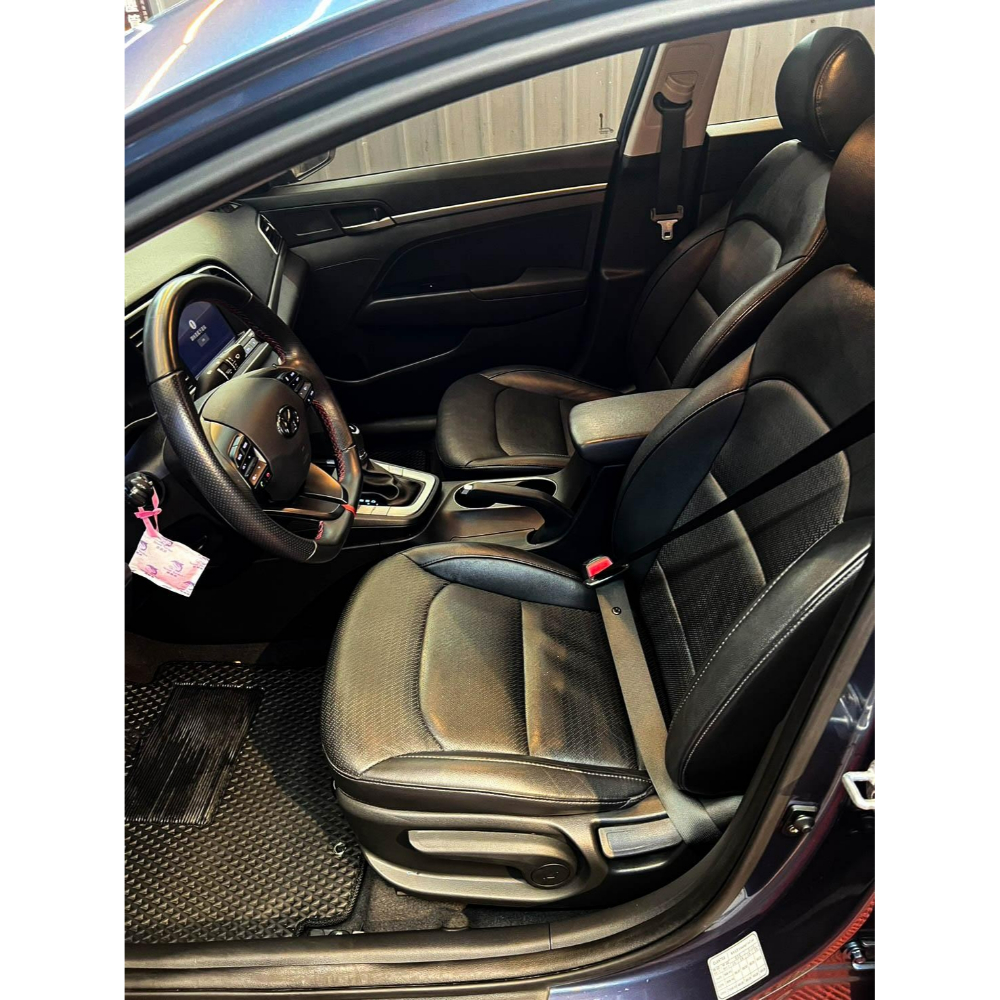 2017 ELANTRA 柴油 1.6 藍