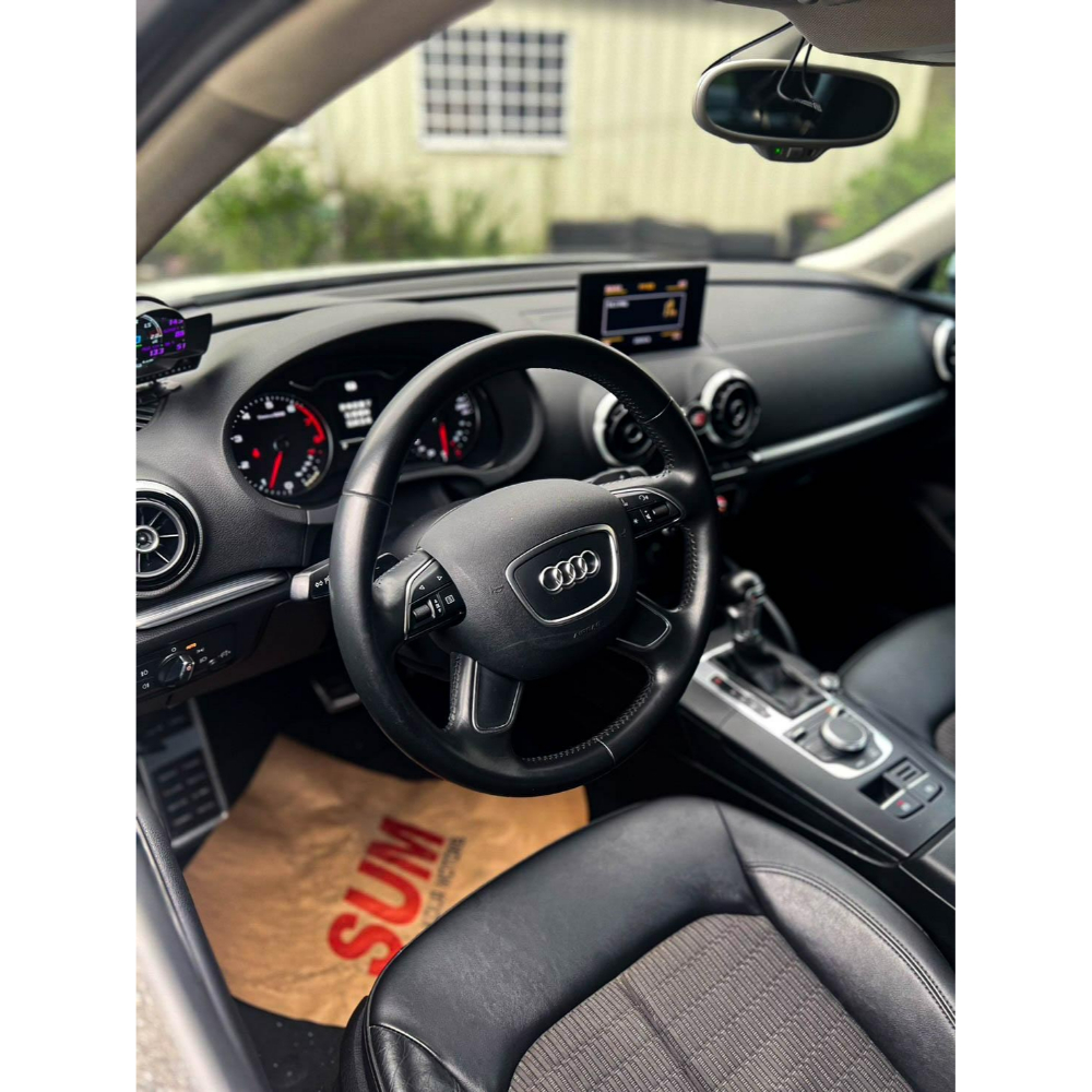 2015 AUDI A3 1.4T 白