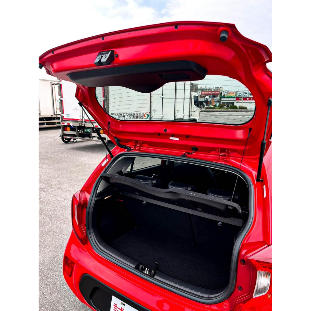 2021 KIA Picanto 1.2 紅