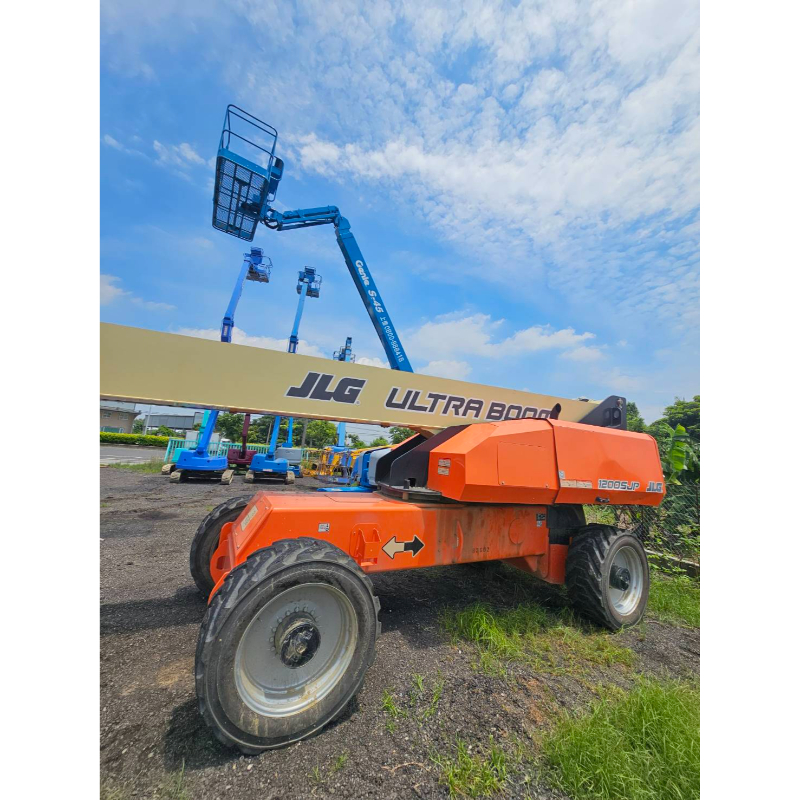 JLG 1200SJP 直臂式高空作業車