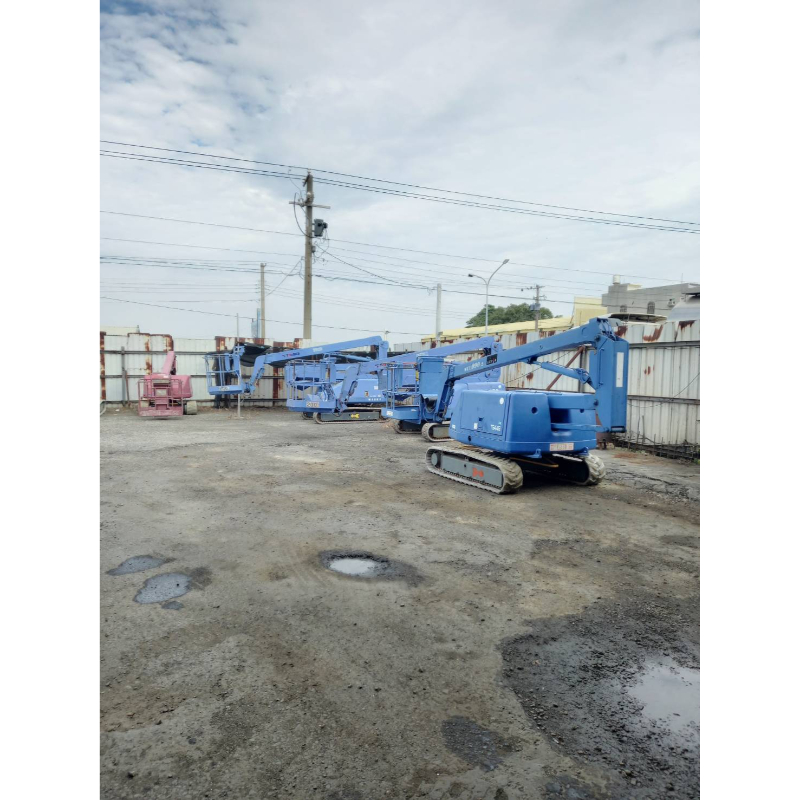 NAGANO NUL090-2 12米-履帶曲臂高空作業車