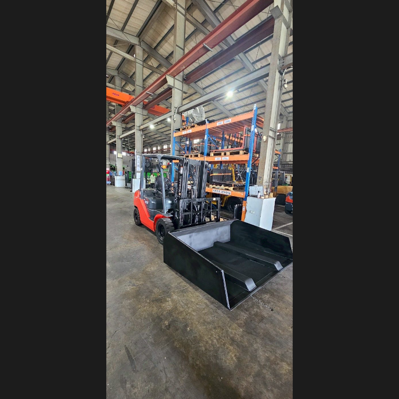 豐田8FD25柴油坐式堆高機