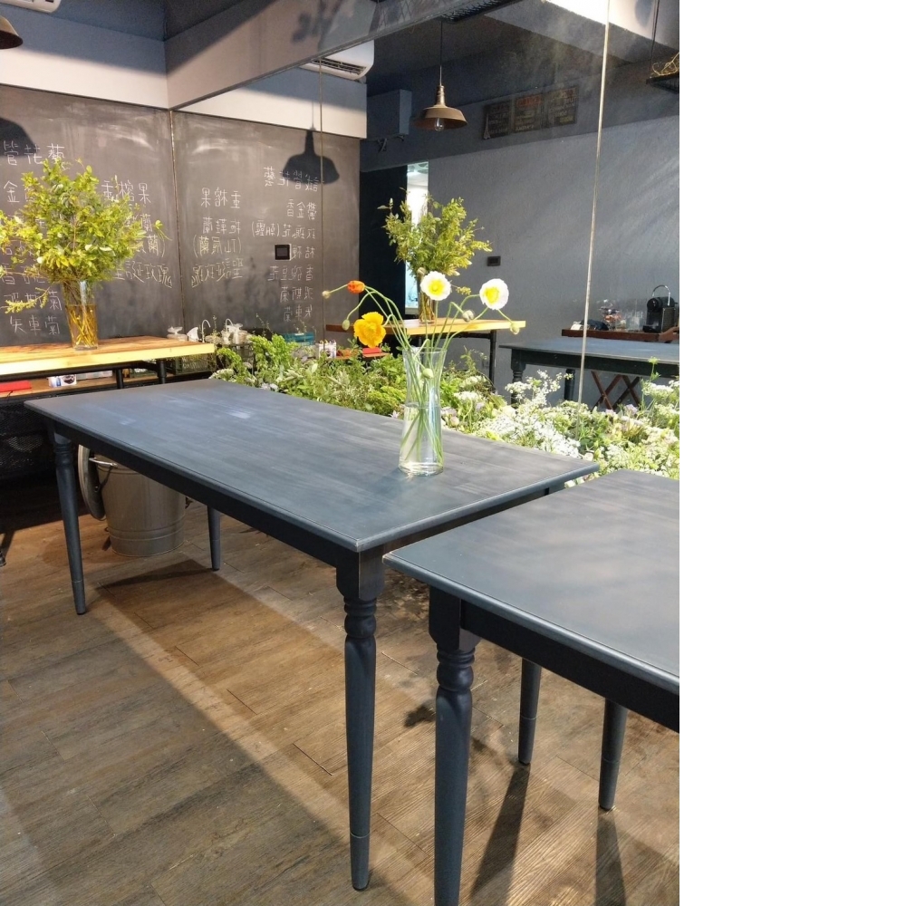 典雅風造型腳展示長桌