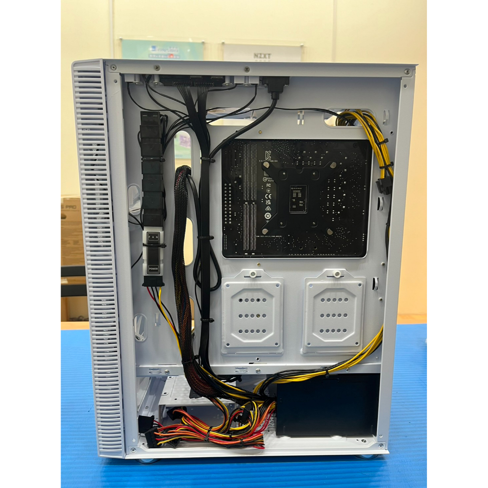  客製化③ (i5-12400F/16G*2/1TB SSD/RTX4060)