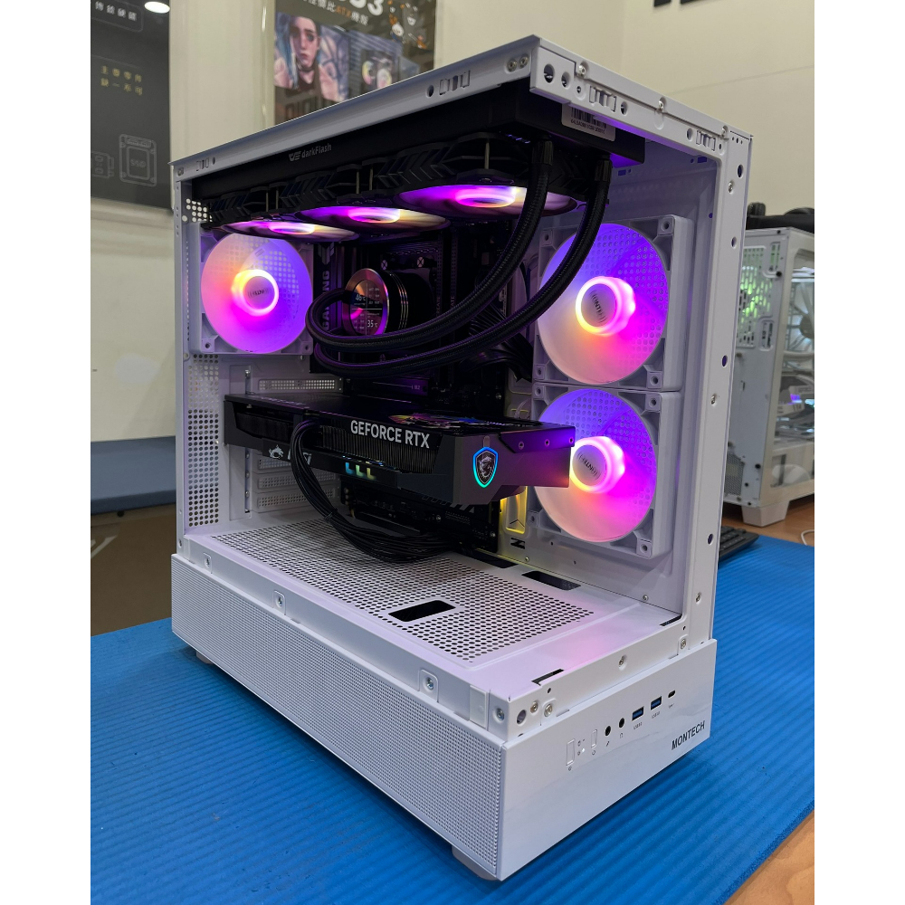客製化 99 (R7-9700X/16G*2/1TB/RTX 5070)