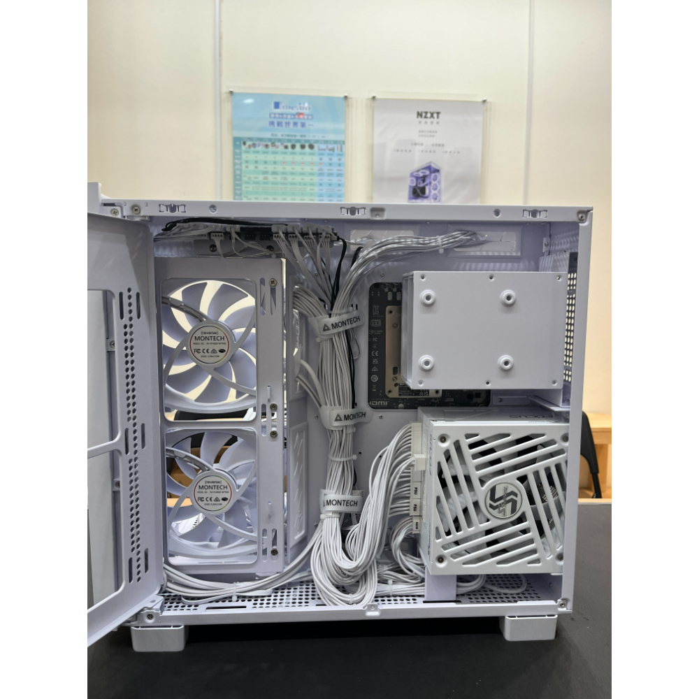 客製化 120 (R7-9700X/16G*2/1TB/RTX 5070Ti)