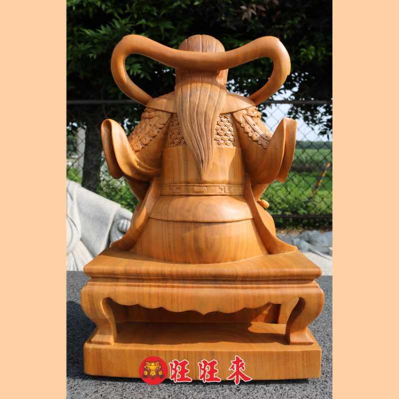 坐椅玄天上帝｜香樟｜錦雕二度
