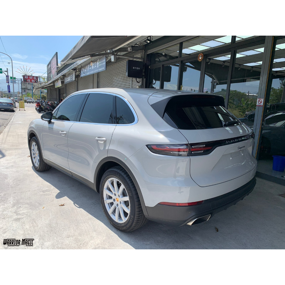 Porsche Cayenne/保時捷改色貼膜