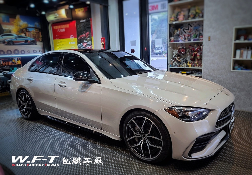 全車包膜使用膜料➡️KLT PET #亞灰