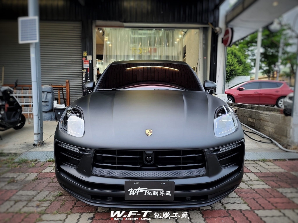 全車包膜使用膜料⏩️KLT PET啞光黑