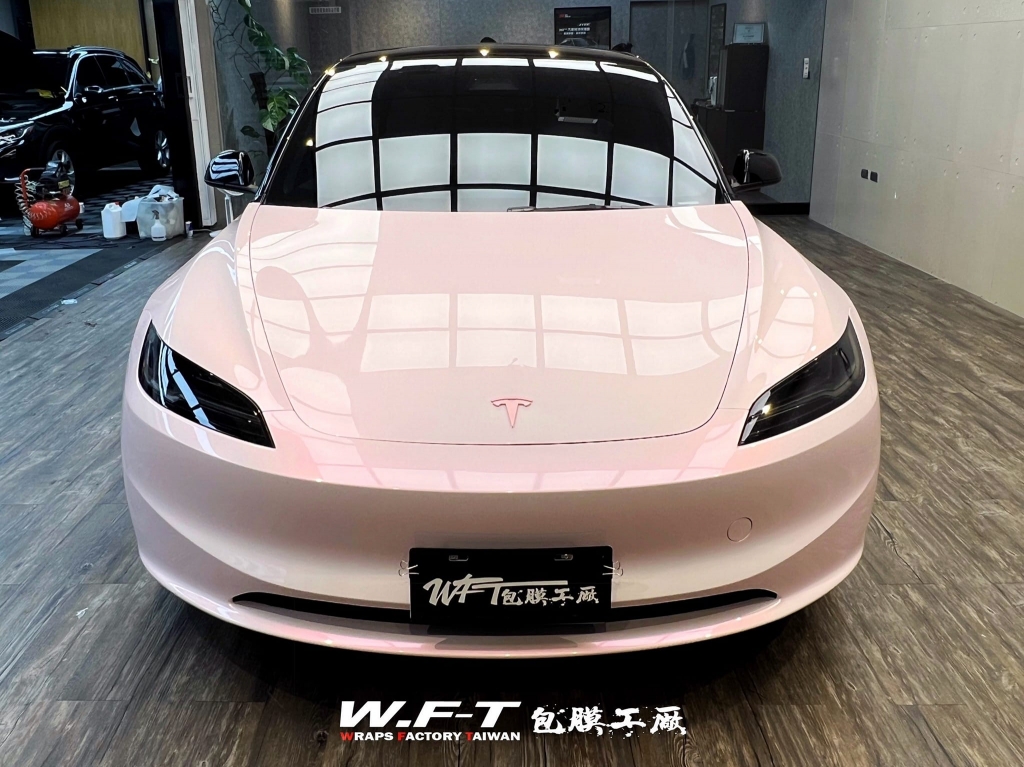  全車包膜使用膜料⏩️ KLT PET高亮靈動粉