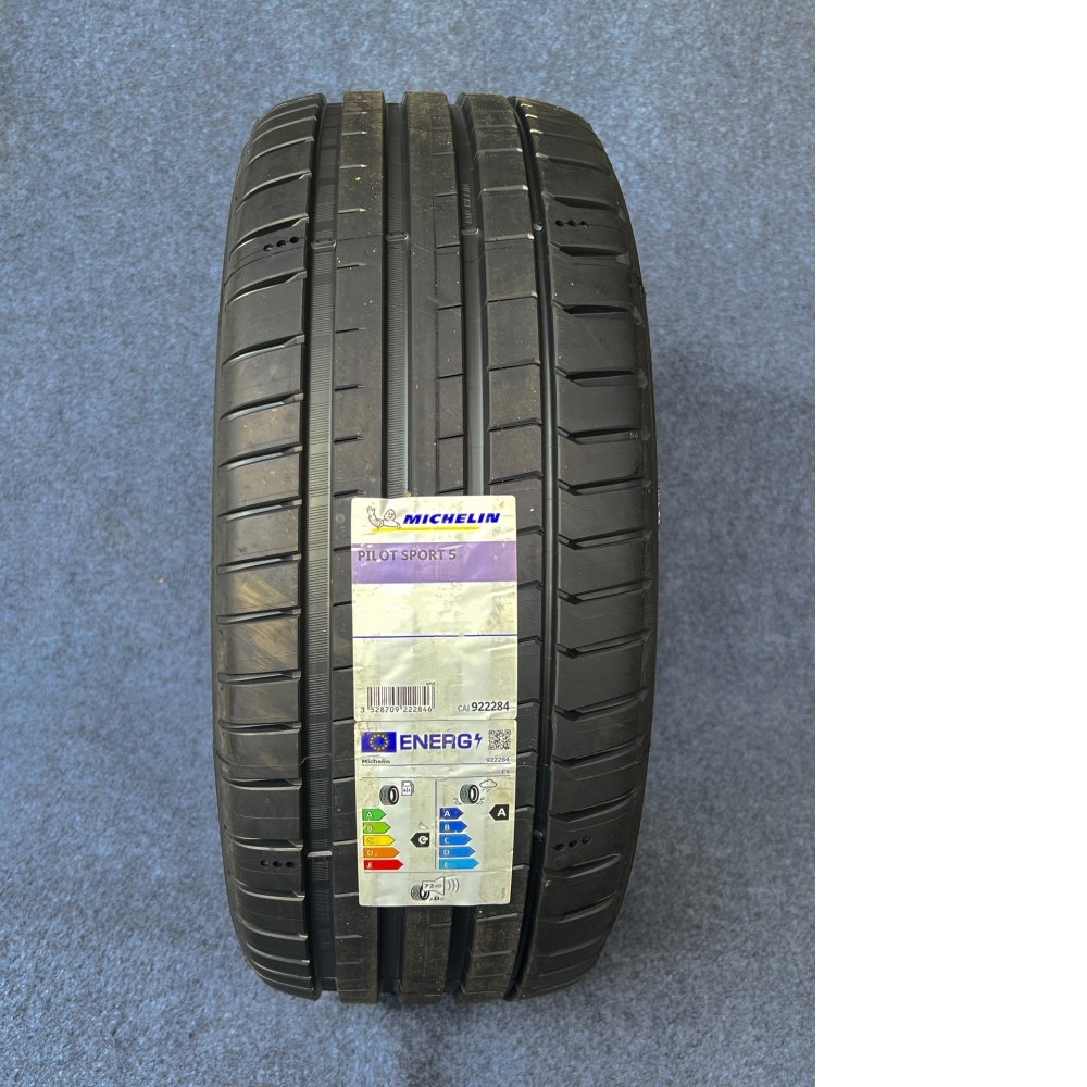 Michelin Pilot Sport 5