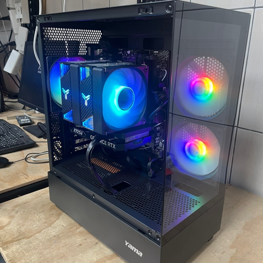君主 海景房一號+微星RTX 4060
