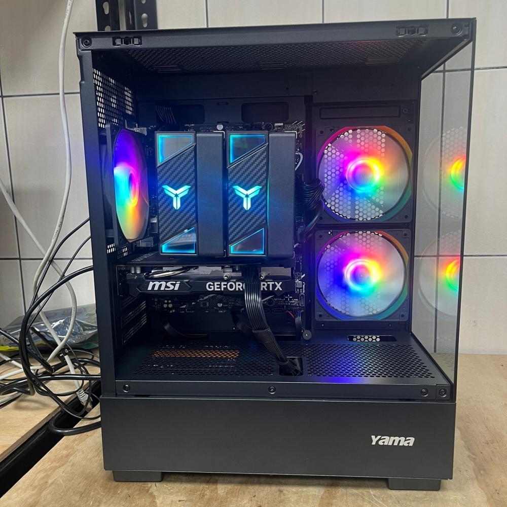 君主 海景房一號+微星RTX 4060