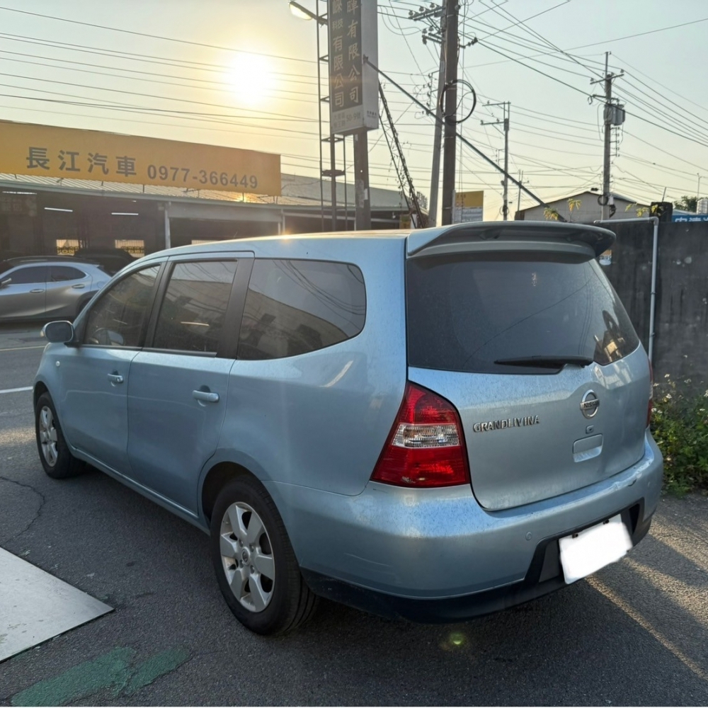 2012 Nissan Grand Livina 1.8 售13萬8