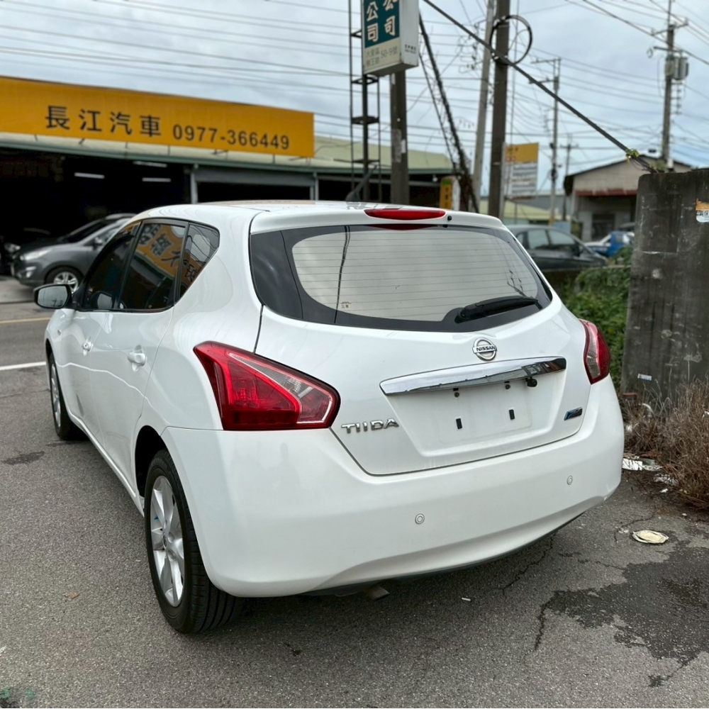 2014年 NISSAN TIIDA 1.6 售17萬5