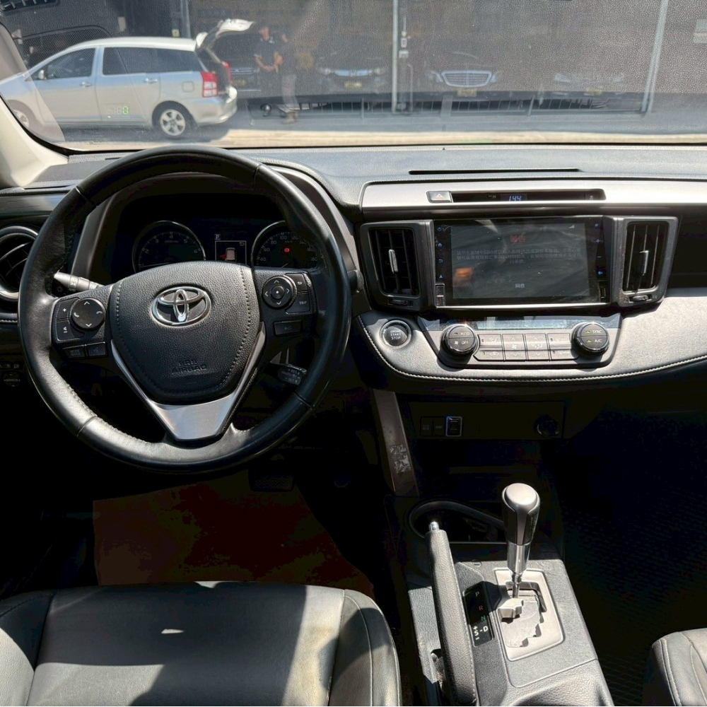 2018年 TOYOTA RAV4 2.5 售38萬8