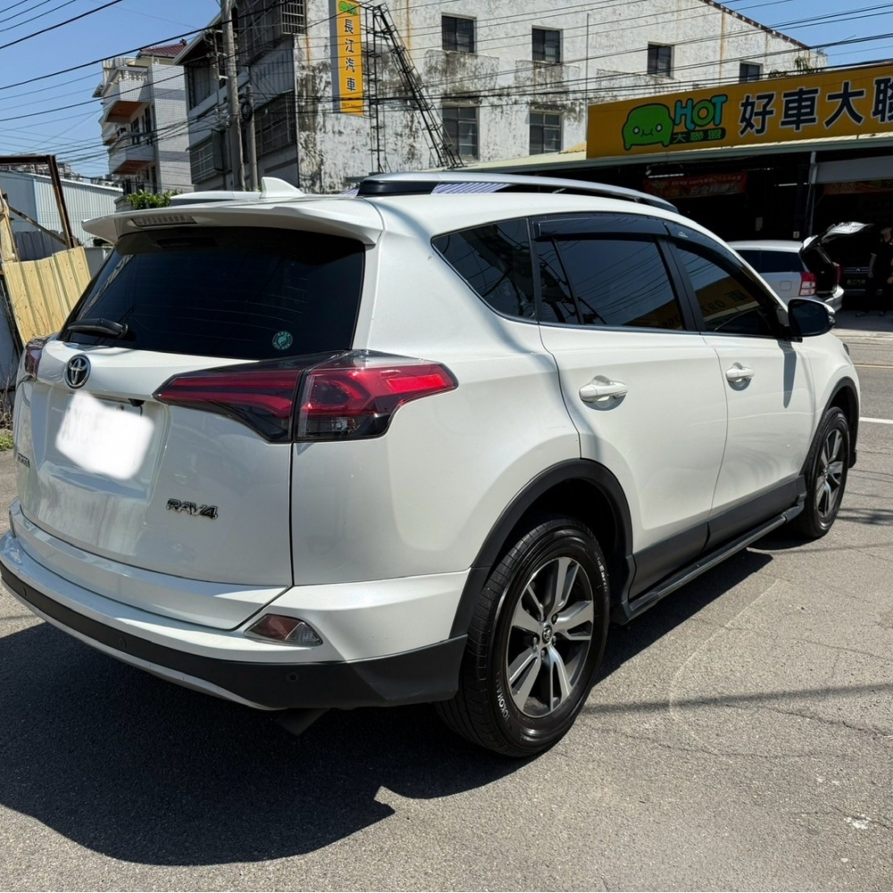 2018年 TOYOTA RAV4 2.5 售38萬8
