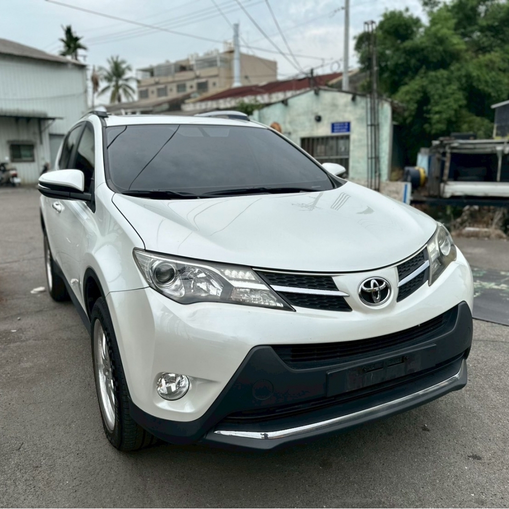 2014年 TOYOTA RAV4 2.5 售23萬8