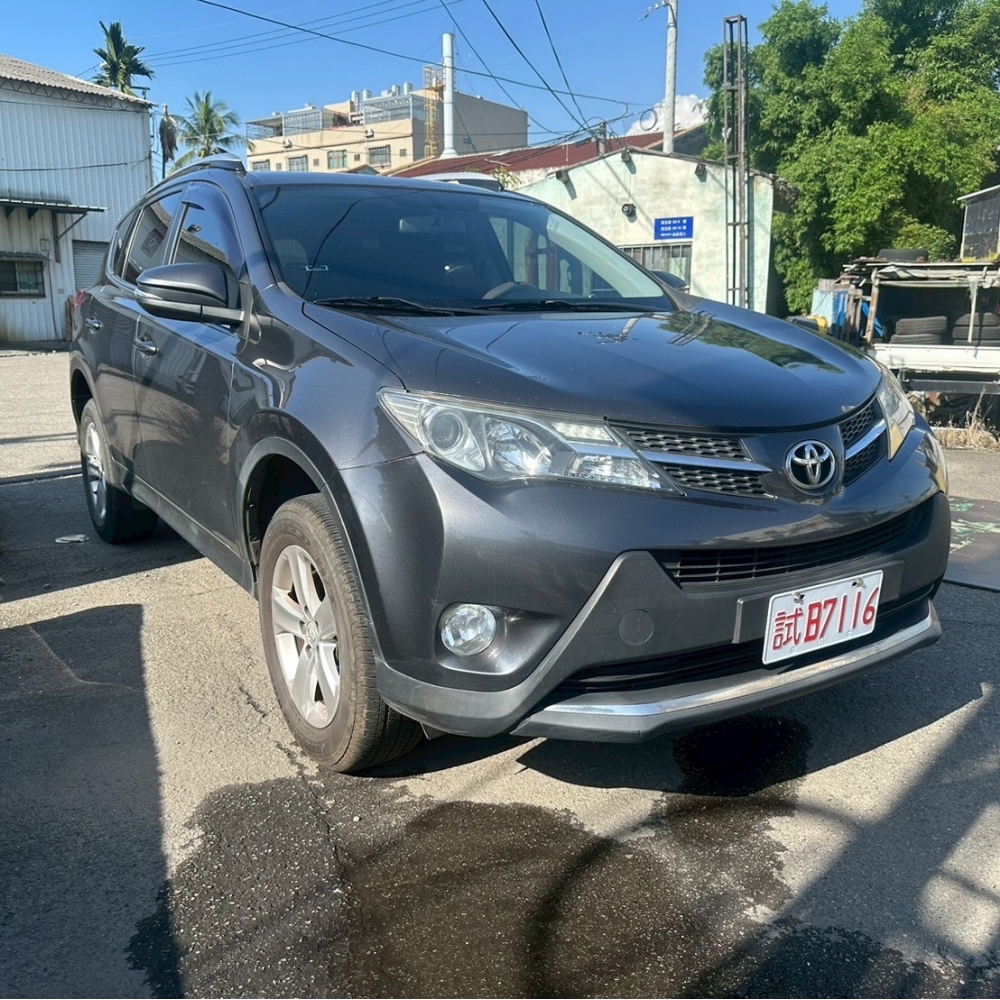 2014年 TOYOTA RAV4 2.5 售22萬8