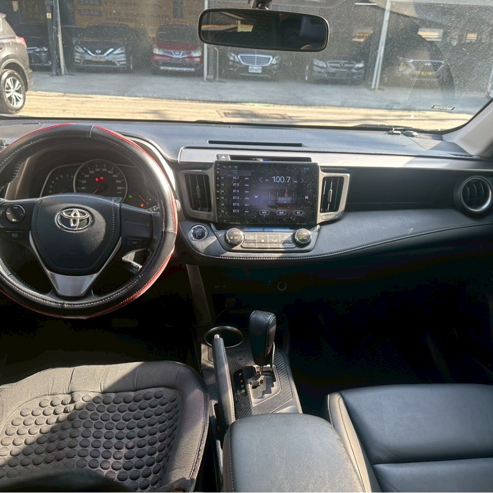 2014年 TOYOTA RAV4 2.5 售22萬8
