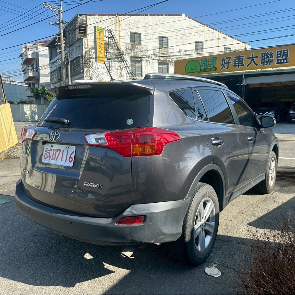 2014年 TOYOTA RAV4 2.5 售22萬8