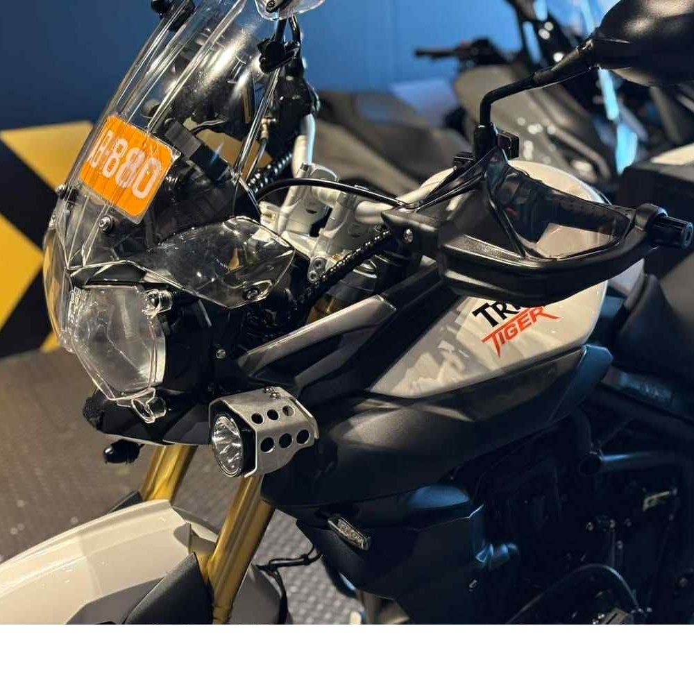 12/14  Triumph Tiger800 總代理