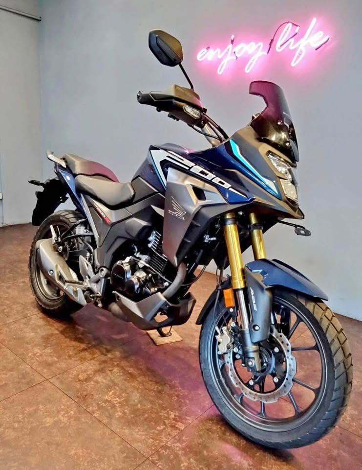 2024 HONDA CB200X 新車