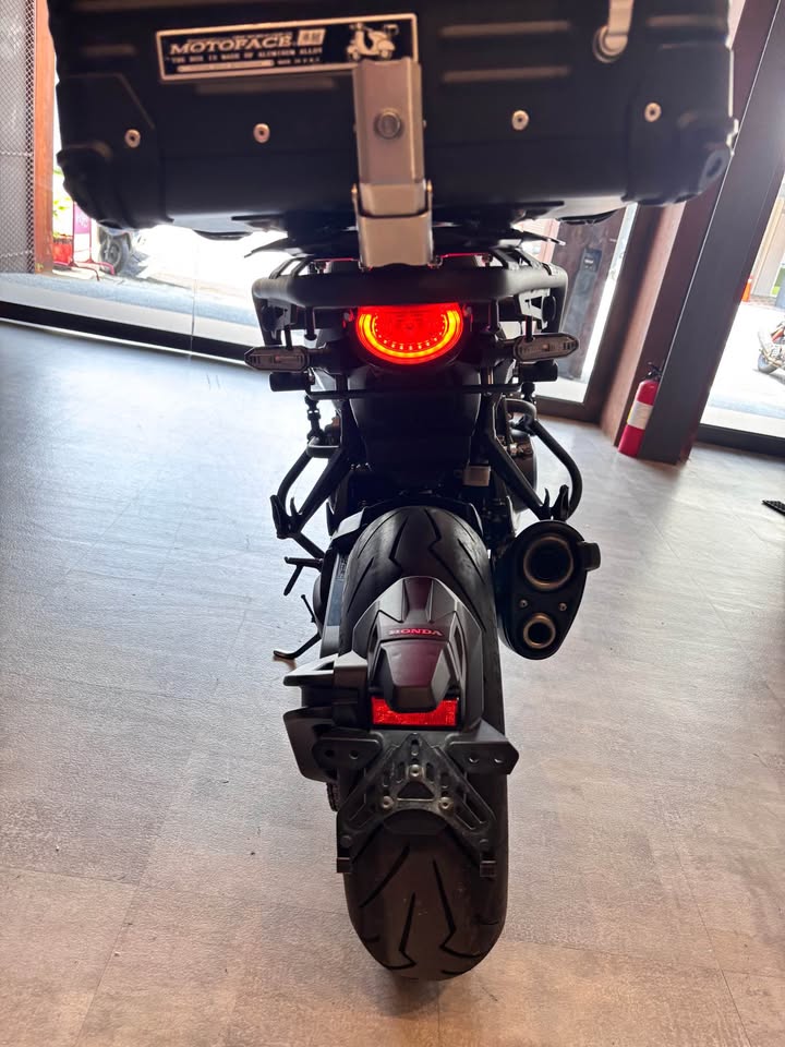 HONDA CB1000R+ ABS TCS