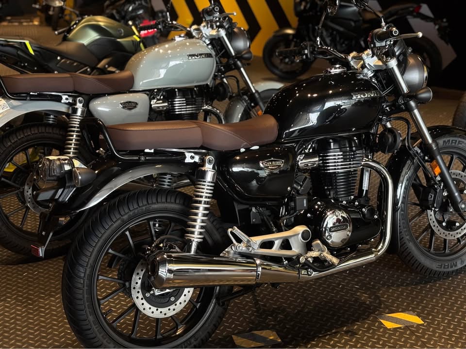 2025 HONDA CB350 PRO 黑 灰兩色