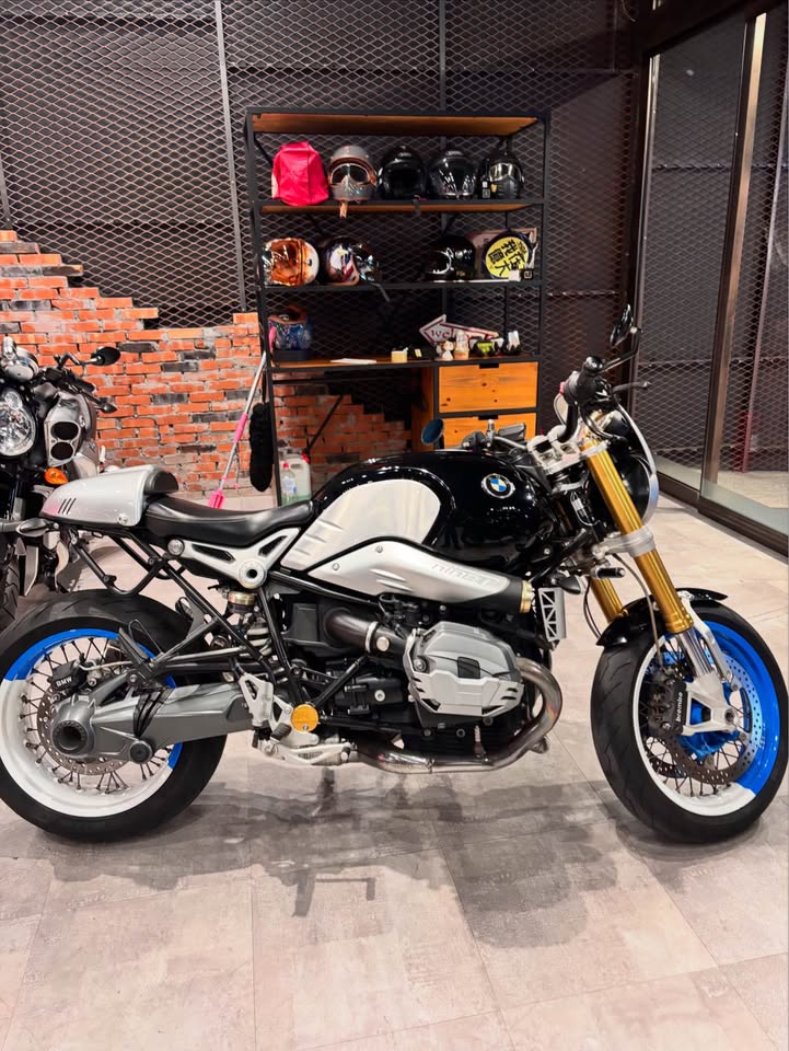 14/15 BMW R9T 標準版 汎德公司車 