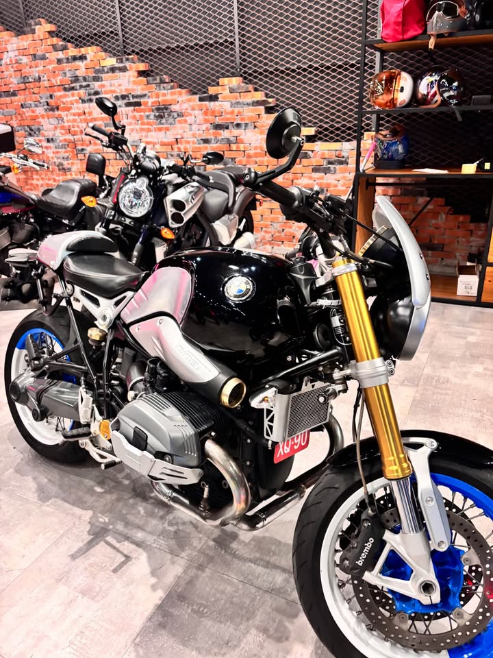 14/15 BMW R9T 標準版 汎德公司車 