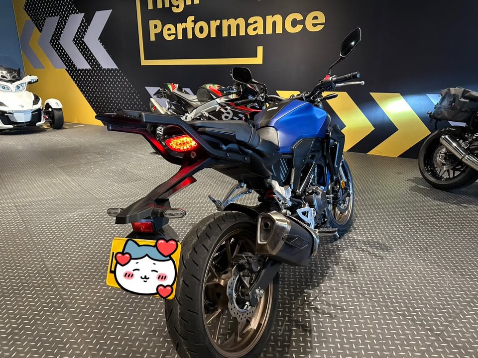 2024 HONDA CB300R ABS