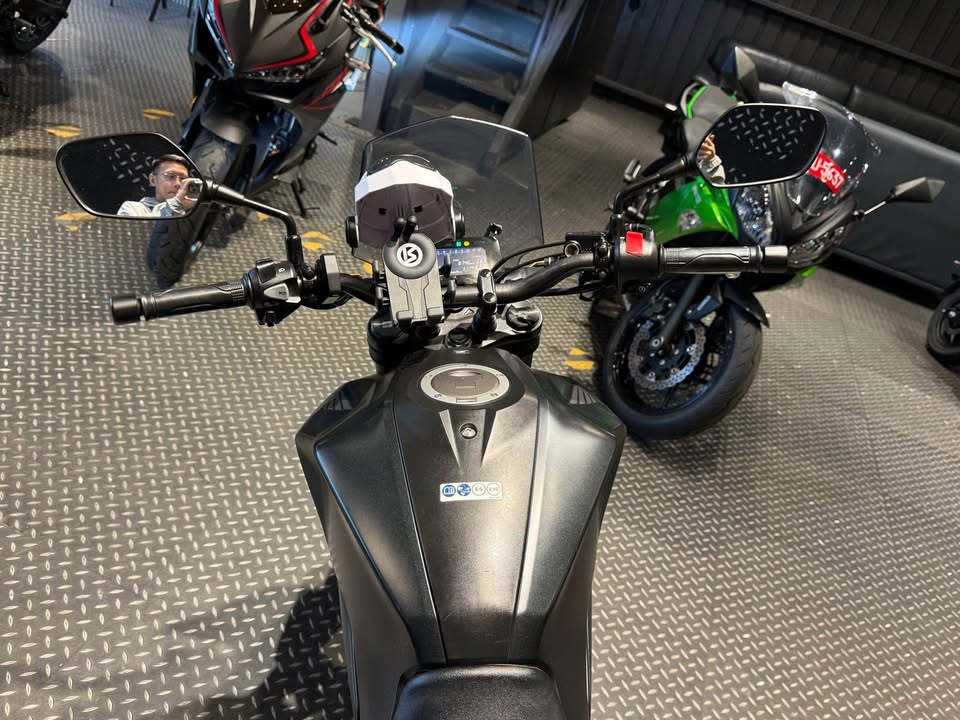 2023 HONDA CB300R 總代理