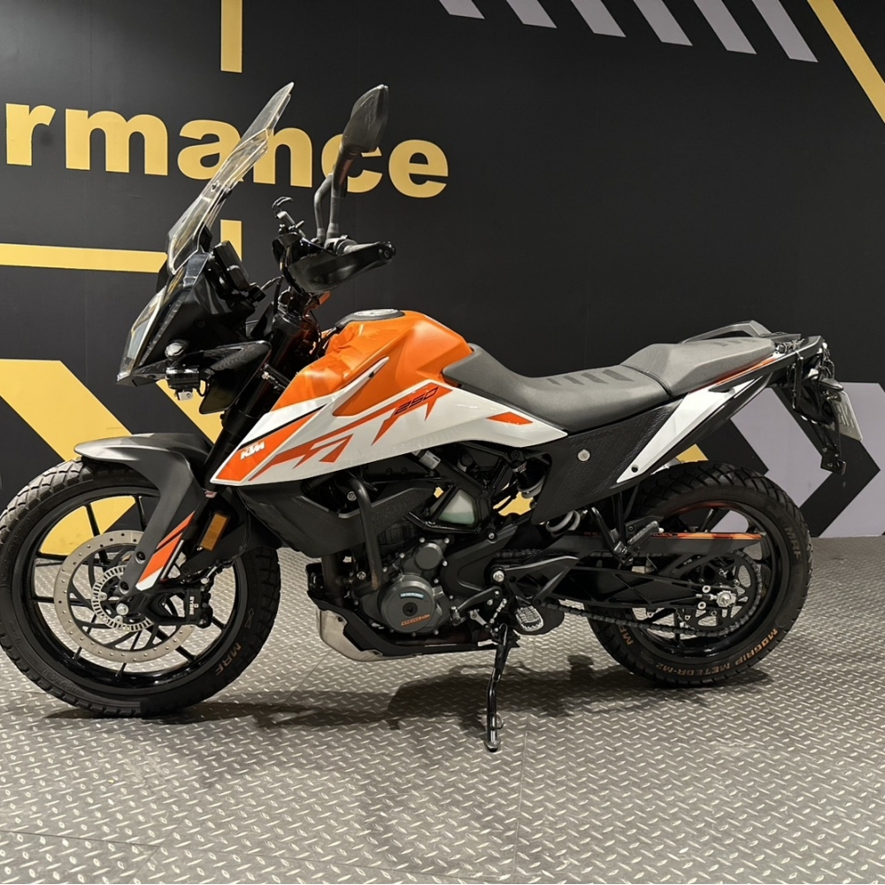 2022 ktm 2