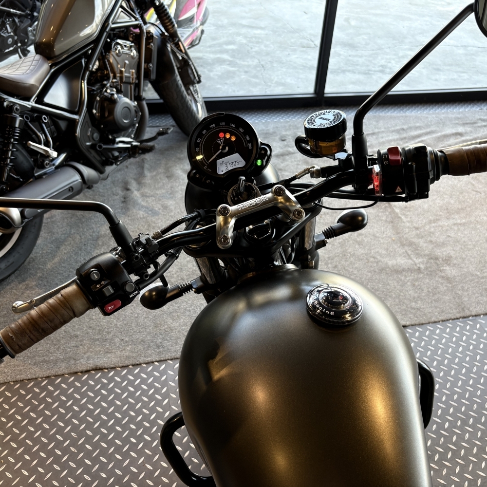 Triumph Street Twin 900（總代理）