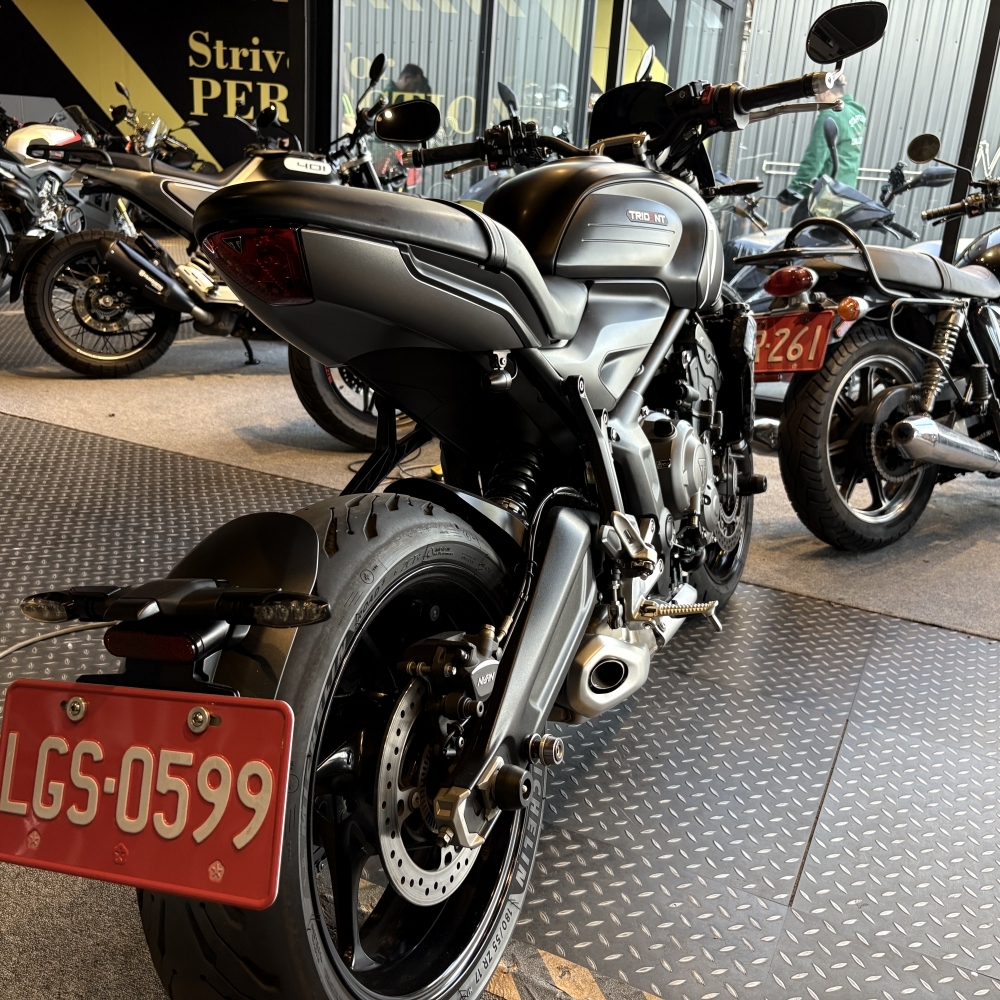 Triumph Trident 660（總代理）