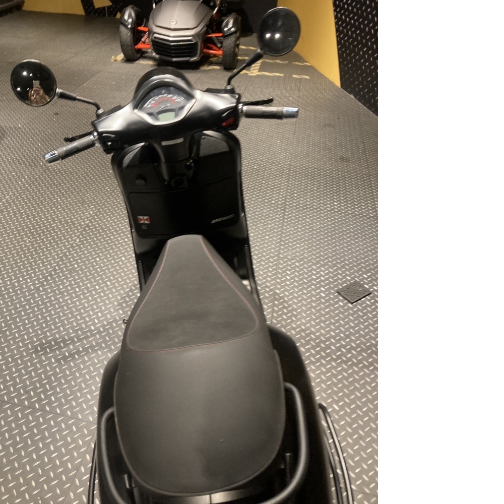 偉士牌 GTS300 SS 總代理 黃牌大羊 