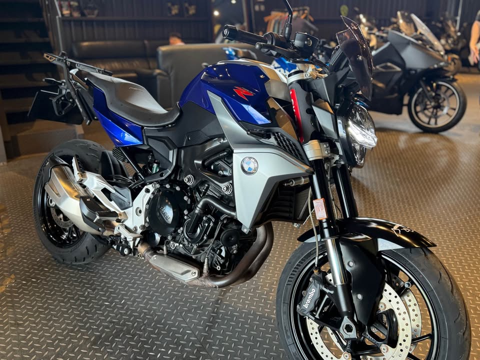 2020 BMW F