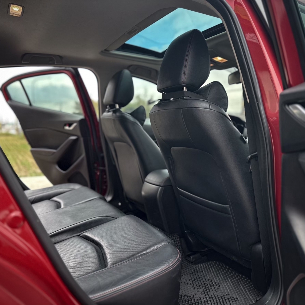 2015 魂動馬三 MAZDA3  2.0L頂級 