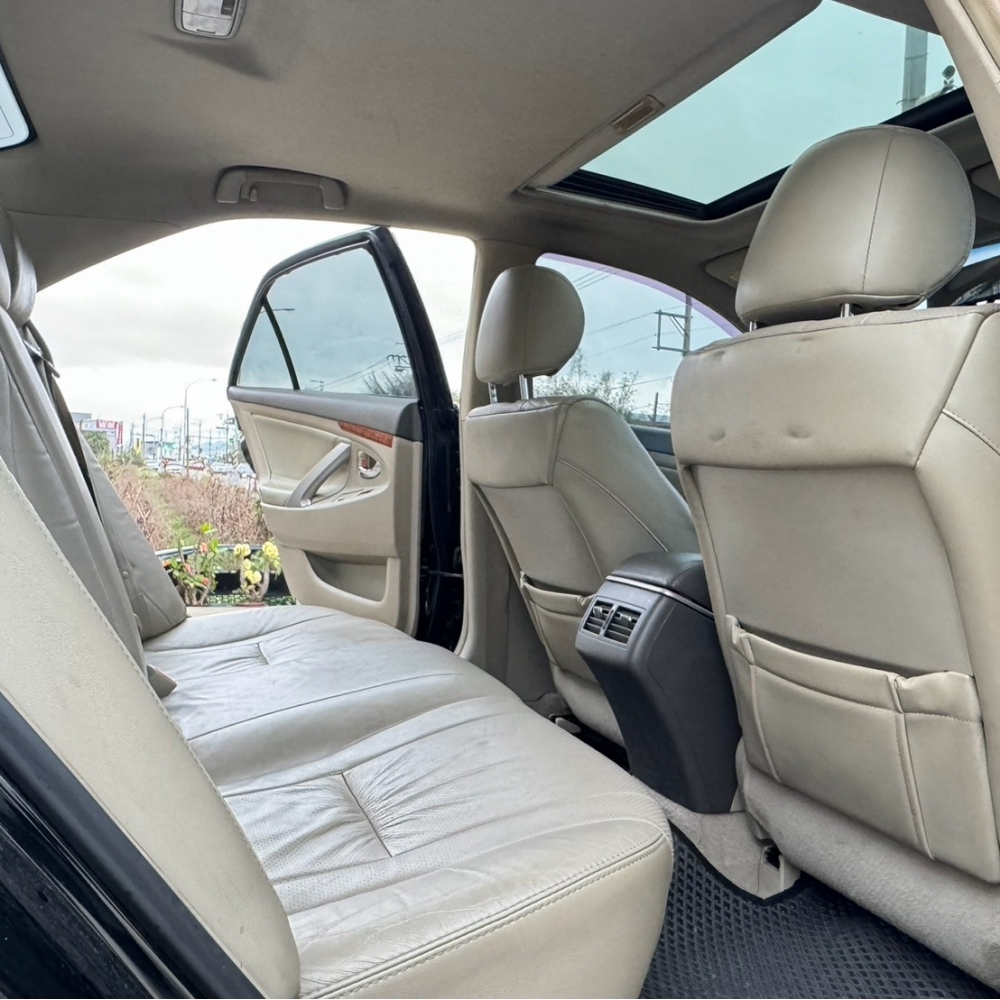 2007 豐田 Camry 2.4尊貴版 跑27萬 認證 配備滿升級安卓機/行車記錄器