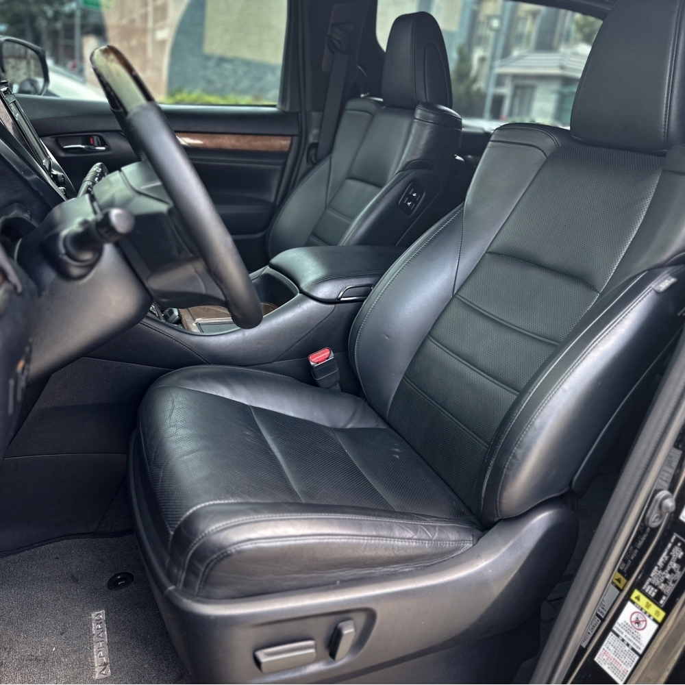 2017 TOYOTA ALPHARD 3.5L 