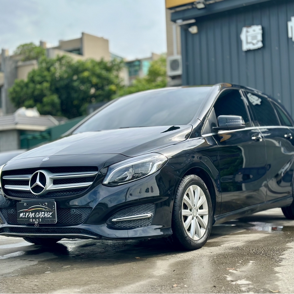 2016 BENZ 