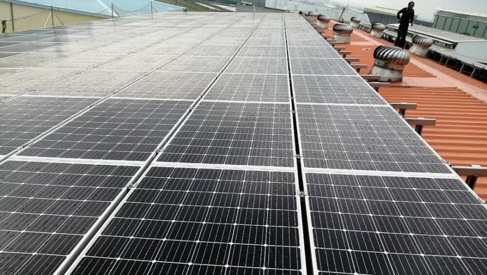 平鋪型太陽能電廠-清
